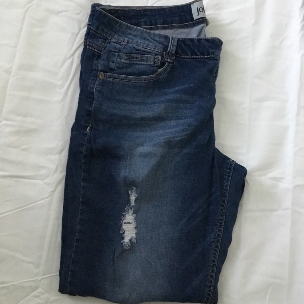 Jolt Light Blue Distressed Jeans